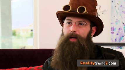 Swinger Bearded Husband Is Addicted To Licking Pussy And Asshole And Has Such Fun In The Red Room free video